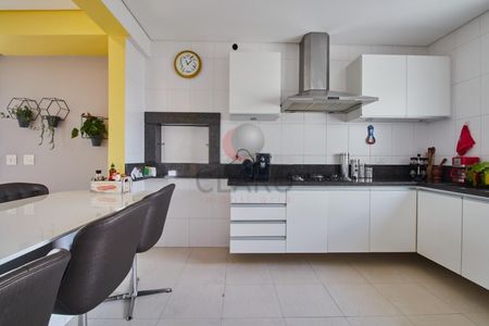 39_photo/94dce4387b.8dbc251ca0c6594c-ATLAS-9be7e964-7d0f-41ab-a47a-b36f85956ebf.jpg de apartamento à venda com 4 quartos, 230m² em Alto da XV, Curitiba