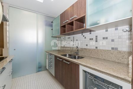 5_photo/94dce4387d.7dbb7f4ebd617cd4-ATLAS-0520de2f-5d1c-491d-942e-7c5e9c900c80.jpg de apartamento à venda com 2 quartos, 190m² em Alto da XV, Curitiba