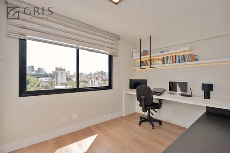 12_photo/94dce438c5.c2ab086310b5e3d8-ATLAS-3177f570-9e6d-4758-a7b8-81599bd4e3b6.jpg de apartamento à venda com 2 quartos, 147m² em Alto da XV, Curitiba