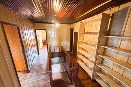 5_photo/94dce43919.188a27b9c66a5139-ATLAS-5fe13b3f-1d71-42ca-8fbf-61e2e945abca.jpg de casa à venda com 3 quartos, 214m² em Alto da Glória, Curitiba