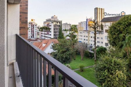 3_photo/94dce43937.34847e19ffbf90da-ATLAS-1404362c-0582-441f-8e7d-d07a8e90bb09.jpg de apartamento à venda com 2 quartos, 63m² em Alto da Glória, Curitiba