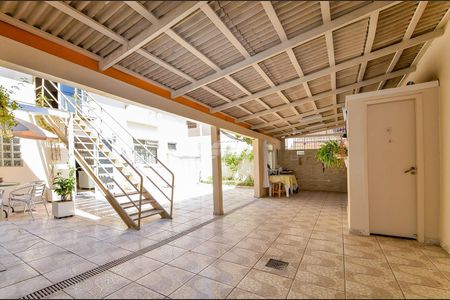 20_photo/94dce4394f.a7b2593691b93303-ATLAS-5065dcc0-07fb-48fb-b9c9-3dc3602a8bcd.jpg de casa à venda com 4 quartos, 235m² em Alto da Glória, Curitiba