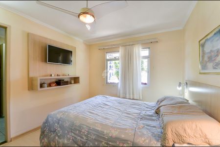39_photo/94dce4394f.a7b2593691b93303-ATLAS-e7aa0808-bedb-424d-b5e4-c48ba4804b2b.jpg de casa à venda com 4 quartos, 235m² em Alto da Glória, Curitiba