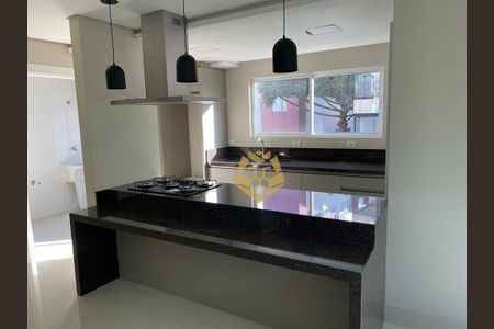 4_photo/94dce4397f.b05f2c47e8d4c48f-ATLAS-7b4b2f73-08a6-4fe9-a3e7-f60f0befb1a5.jpg de apartamento à venda com 3 quartos, 111m² em Alto da Glória, Curitiba