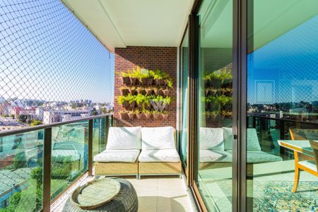 8_photo/94dce439ab.4d090a27b3c43c57-ATLAS-ceb4e446-6d9c-4e99-87e1-7bec21254c84.jpg de apartamento à venda com 4 quartos, 299m² em Alto da Glória, Curitiba