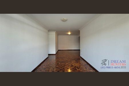 3_photo/94dce439af.eff24a18975e25a4-ATLAS-0917fd7d-366e-4f3d-8702-cb7f5910431e.jpg de apartamento à venda com 3 quartos, 119m² em Centro, Curitiba