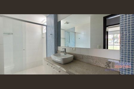 4_photo/94dce439af.eff24a18975e25a4-ATLAS-109d53ad-9e2a-453c-960f-5087a1a7d6ec.jpg de apartamento à venda com 3 quartos, 119m² em Centro, Curitiba