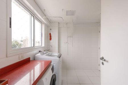 4_photo/94dce43a33.4f48e483d4bcdc3b-ATLAS-17fb6aa5-65d6-498c-bbe2-bc05e0f5b4d5.jpg de apartamento para alugar com 4 quartos, 216m² em Alto da Glória, Curitiba