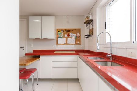 11_photo/94dce43a33.4f48e483d4bcdc3b-ATLAS-35d5081f-4086-4fe1-9086-bd9b37e57d06.jpg de apartamento para alugar com 4 quartos, 216m² em Alto da Glória, Curitiba