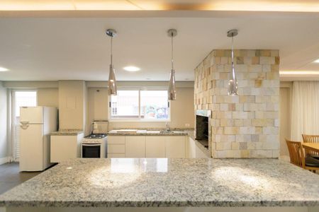 29_photo/94dce43a33.4f48e483d4bcdc3b-ATLAS-55c5cfd2-4539-42b8-8d6d-e49916811363.jpg de apartamento para alugar com 4 quartos, 216m² em Alto da Glória, Curitiba