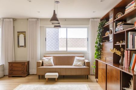 14_photo/94dce43a33.4f48e483d4bcdc3b-ATLAS-7465621e-73ad-45e7-ab6b-bac28c2ab876.jpg de apartamento para alugar com 4 quartos, 216m² em Alto da Glória, Curitiba