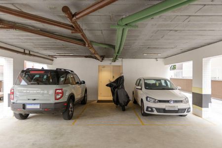 31_photo/94dce43a33.4f48e483d4bcdc3b-ATLAS-fe5d887e-9f07-4cb5-ac6b-9048b6193f7a.jpg de apartamento para alugar com 4 quartos, 216m² em Alto da Glória, Curitiba