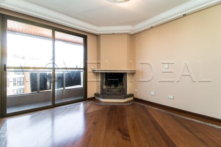 8_photo/94dce43a45.fad97a88a53e9b6a-ATLAS-e5f424fb-33c6-4c61-ae65-64dbeb95515f.jpg de apartamento à venda com 5 quartos, 564m² em Juvevê, Curitiba