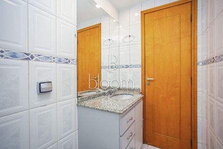 13_photo/94dce43a53.bbf50f062fc3a42d-ATLAS-bc6225ac-0720-41e8-86ee-823b7feedff8.jpg de apartamento à venda com 3 quartos, 91m² em Alto da Glória, Curitiba