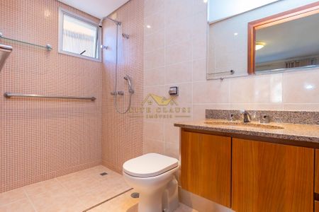 1_photo/94dce43a55.2b4381d368a6f37f-ATLAS-0e1d6038-b144-46a2-ac0d-e55c7ef60b61.jpg de apartamento à venda com 3 quartos, 137m² em Juvevê, Curitiba