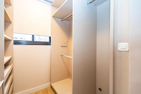 7_photo/94dce43a5d.79a7cf762df8fff4-ATLAS-14dda0f4-98e4-4dcd-8308-cb716bc0261e.jpg de apartamento à venda com 3 quartos, 121m² em Alto da Glória, Curitiba