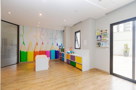 34_photo/94dce43a5d.79a7cf762df8fff4-ATLAS-577dd737-d425-4156-8d2b-2d9bcb7c4c6a.jpg de apartamento à venda com 3 quartos, 121m² em Alto da Glória, Curitiba