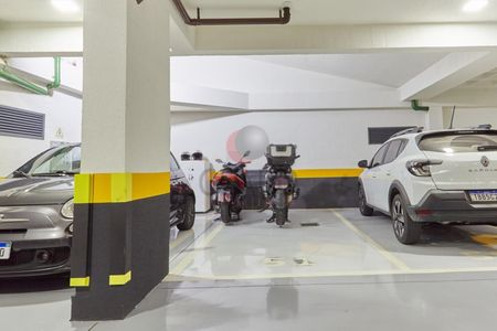 47_photo/94dce43a7d.2bdbab23788d2232-ATLAS-485de42d-1dfd-4f23-a301-d77543e91a9c.jpg de apartamento à venda com 4 quartos, 261m² em Juvevê, Curitiba