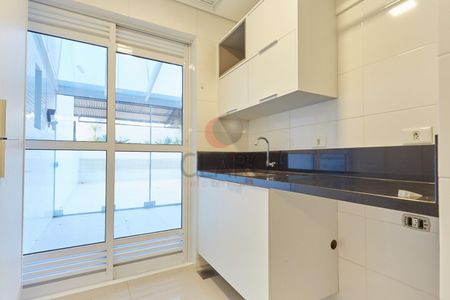 9_photo/94dce43a7d.2bdbab23788d2232-ATLAS-a35d9aad-e382-457a-8c8f-4de89f640a3b.jpg de apartamento à venda com 4 quartos, 261m² em Juvevê, Curitiba