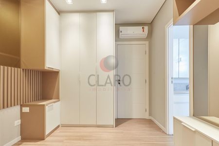 36_photo/94dce43a7d.2bdbab23788d2232-ATLAS-ab6baa2a-d92e-498c-84cd-252162170b46.jpg de apartamento à venda com 4 quartos, 261m² em Juvevê, Curitiba