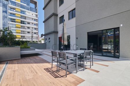 7_photo/94dce43a7f.abc77d1028bbf2bd-ATLAS-384a00c0-a12c-43b3-af6d-9cf60be98030.jpg de apartamento à venda com 3 quartos, 158m² em Juvevê, Curitiba