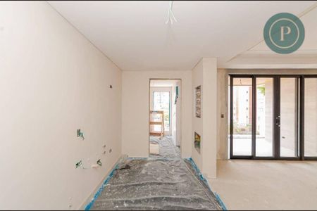 5_photo/94dce43ab3.2f15d505e37c7ac5-ATLAS-40638aa8-0fff-418b-b41e-a3f7c3be04a3.jpg de apartamento à venda com 3 quartos, 125m² em Juvevê, Curitiba