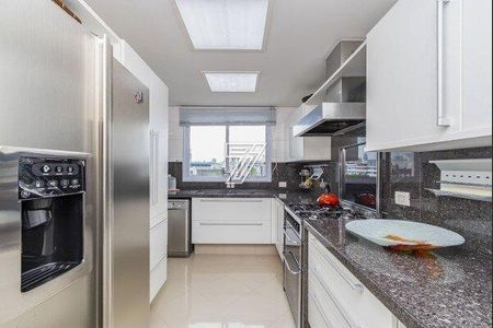 21_photo/94dce43b1d.0bf895571deddd4a-ATLAS-3e2d8fc6-ea89-46c5-9c14-7bd3f99cd227.jpg de apartamento à venda com 3 quartos, 174m² em Alto da Glória, Curitiba