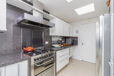 22_photo/94dce43b1d.0bf895571deddd4a-ATLAS-a33e7df2-1be9-44b6-895f-1c4eacbcf69b.jpg de apartamento à venda com 3 quartos, 174m² em Alto da Glória, Curitiba