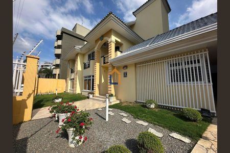 2_photo/94dce43b73.41e2b3522e817a70-ATLAS-069bce97-cb86-43bf-88c1-458c91deb3db.jpg de casa para alugar com 3 quartos, 426m² em Juvevê, Curitiba