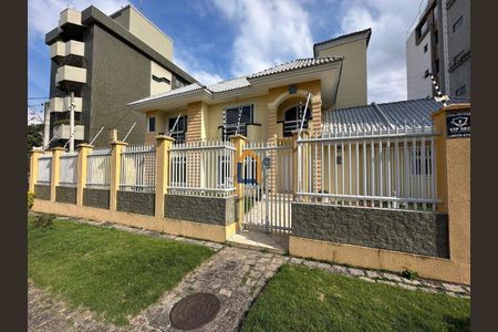 7_photo/94dce43b73.41e2b3522e817a70-ATLAS-4c9ab45c-27c7-4fd4-8a45-5d1a9f862fdd.jpg de casa para alugar com 3 quartos, 426m² em Juvevê, Curitiba