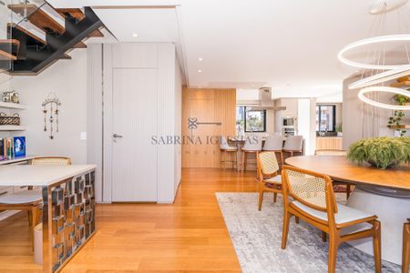 11_photo/94dce43b79.04215652a26bb97b-ATLAS-71d5f009-beb0-4e0b-a13a-115f464d1cd5.jpg de apartamento para alugar com 3 quartos, 211m² em Alto da Glória, Curitiba