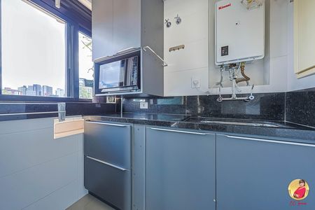 8_photo/94dce43b79.7980aed8fa71c73b-ATLAS-34ec851d-a5a0-4be4-9fb8-d4a235803569.jpg de apartamento à venda com 2 quartos, 81m² em Alto da Glória, Curitiba