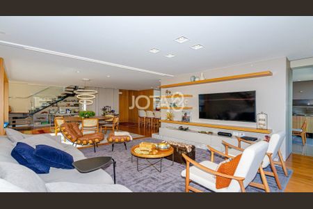 2_photo/94dce43b79.7980aed8fa71c73b-ATLAS-b2cdd0c0-9697-4b11-a85b-863a36ed095d.jpg de apartamento para alugar com 3 quartos, 211m² em Alto da Glória, Curitiba
