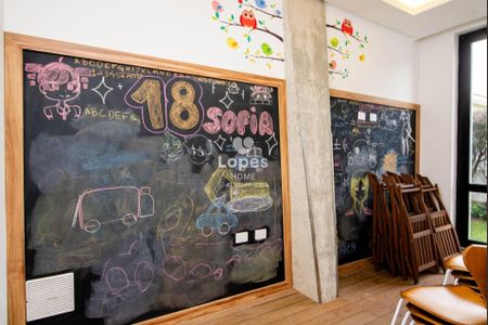 45_photo/94dce43b79.7980aed8fa71c73b-ATLAS-bb4939d8-1290-4ff3-9e4e-89d3ba7127b6.jpg de apartamento para alugar com 3 quartos, 211m² em Alto da Glória, Curitiba