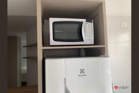 8_photo/94dce43bc3.b8763b3e4484f3c2-ATLAS-d0c1c710-61b7-4aa0-84d5-75cb0a6b044d.jpg de apartamento para alugar com 1 quarto, 40m² em Alto da Glória, Curitiba