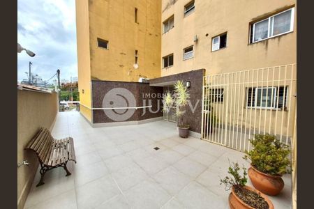 32_photo/94dce43bc7.6d966f5fb5582f4e-ATLAS-01f98b91-6b27-4019-a42e-3017a11c3209.jpg de apartamento para alugar com 3 quartos, 81m² em Alto da Glória, Curitiba