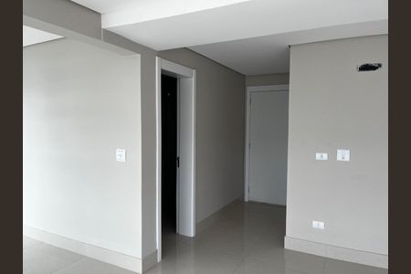 10_photo/94dce43bd9.3c20d05746a6d1b7-ATLAS-425b6ef0-326f-41b1-aa81-b3ff52f73149.jpg de apartamento à venda com 3 quartos, 200m² em Alto da Glória, Curitiba