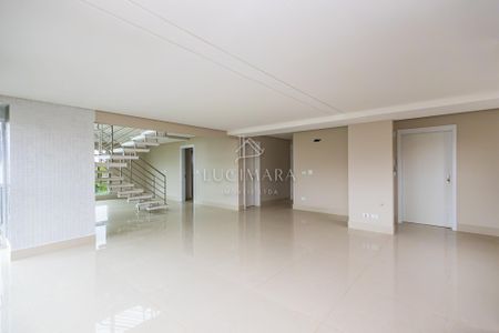 6_photo/94dce43bd9.e1ef79951dcad611-ATLAS-17e8265d-286b-4f12-8d73-fa04c8e6215c.jpg de apartamento à venda com 4 quartos, 244m² em Alto da Glória, Curitiba