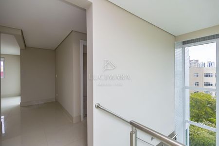 18_photo/94dce43bd9.e1ef79951dcad611-ATLAS-44d13de1-2157-423a-9dba-a1c9ef4f49cf.jpg de apartamento à venda com 4 quartos, 244m² em Alto da Glória, Curitiba