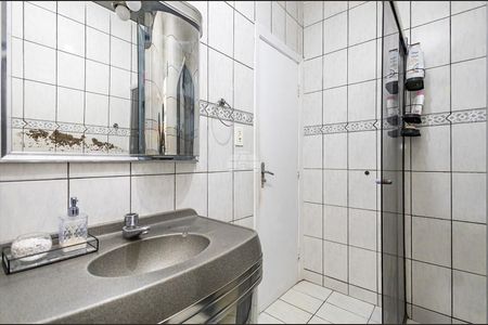 17_photo/94dce43bdb.63bcdf2691dd3bf4-ATLAS-0fb0a1e5-5b96-4e7e-948a-615ba4aab7c4.jpg de apartamento à venda com 3 quartos, 65m² em Alto da Glória, Curitiba