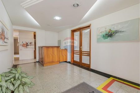 3_photo/94dce43bf7.49e5f4e107e90c19-ATLAS-ac5014b2-c7b8-41e4-b6f7-d4d5aa8ba53c.jpg de apartamento à venda com 3 quartos, 94m² em Alto da Glória, Curitiba