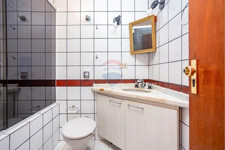 15_photo/94dce43bf7.49e5f4e107e90c19-ATLAS-ee2c1aef-255a-49d0-9daf-f10146ec6177.jpg de apartamento à venda com 3 quartos, 94m² em Alto da Glória, Curitiba