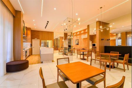 4_photo/94dce43c61.f861ecc718bdcbd7-ATLAS-74dd7a9e-01a7-4454-95aa-06db9a3866be.jpg de apartamento à venda com 2 quartos, 56m² em Alto da Glória, Curitiba