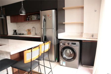 4_photo/94dce43c8b.e6e1c947b02cf8fb-ATLAS-97ce2da8-622a-42e4-8236-4d6e2c3b3a41.jpg de apartamento à venda com 1 quarto, 56m² em Alto da Glória, Curitiba