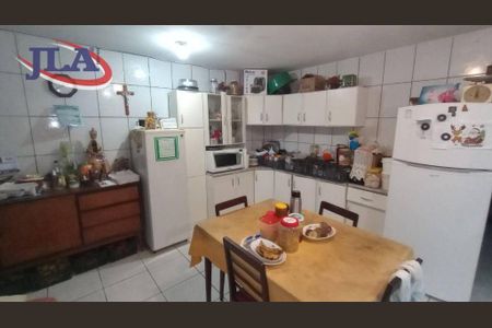 3_photo/94dce43cd9.ead0744c2329e0c8-ATLAS-21d39dae-d506-45dc-8694-2f06affe7ffa.jpg de casa à venda com 6 quartos, 200m² em Alto da Glória, Curitiba