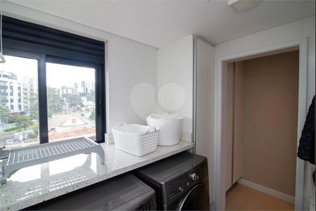 10_photo/94dce43ce1.8406d85b1cc03178-ATLAS-8a7cad96-d3fa-4807-a1c1-daaa4d68d328.jpg de apartamento à venda com 3 quartos, 210m² em Juvevê, Curitiba