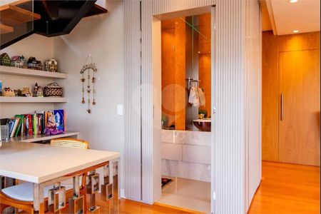 12_photo/94dce43ce1.8406d85b1cc03178-ATLAS-9ee79a0a-478a-4e5a-a673-2c6665b953b7.jpg de apartamento à venda com 3 quartos, 210m² em Juvevê, Curitiba