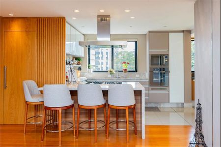 14_photo/94dce43ce5.23351eba74f1df34-ATLAS-c9c8fd48-ca6f-4618-8fe1-628b09e6c4a6.jpg de apartamento à venda com 3 quartos, 210m² em Juvevê, Curitiba