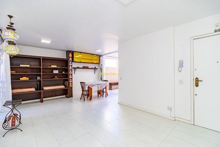 3_photo/94dce43cf7.cb2272fcfeb20142-ATLAS-0b37c805-1009-49d1-a687-a723ca4e0a74.jpg de apartamento à venda com 3 quartos, 99m² em Alto da Glória, Curitiba