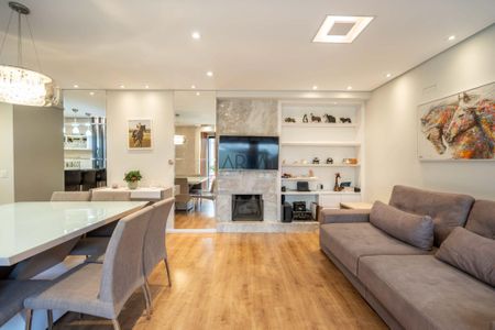 5_photo/94dce43d23.ec950a654e588a02-ATLAS-08bfecd3-88ba-4a62-96b0-63a480e8dde0.jpg de apartamento à venda com 3 quartos, 356m² em Alto da Glória, Curitiba